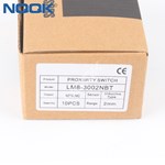 LM8-3002NBT PNP NC Output 2mm Proximity Switch Inductive Sensor